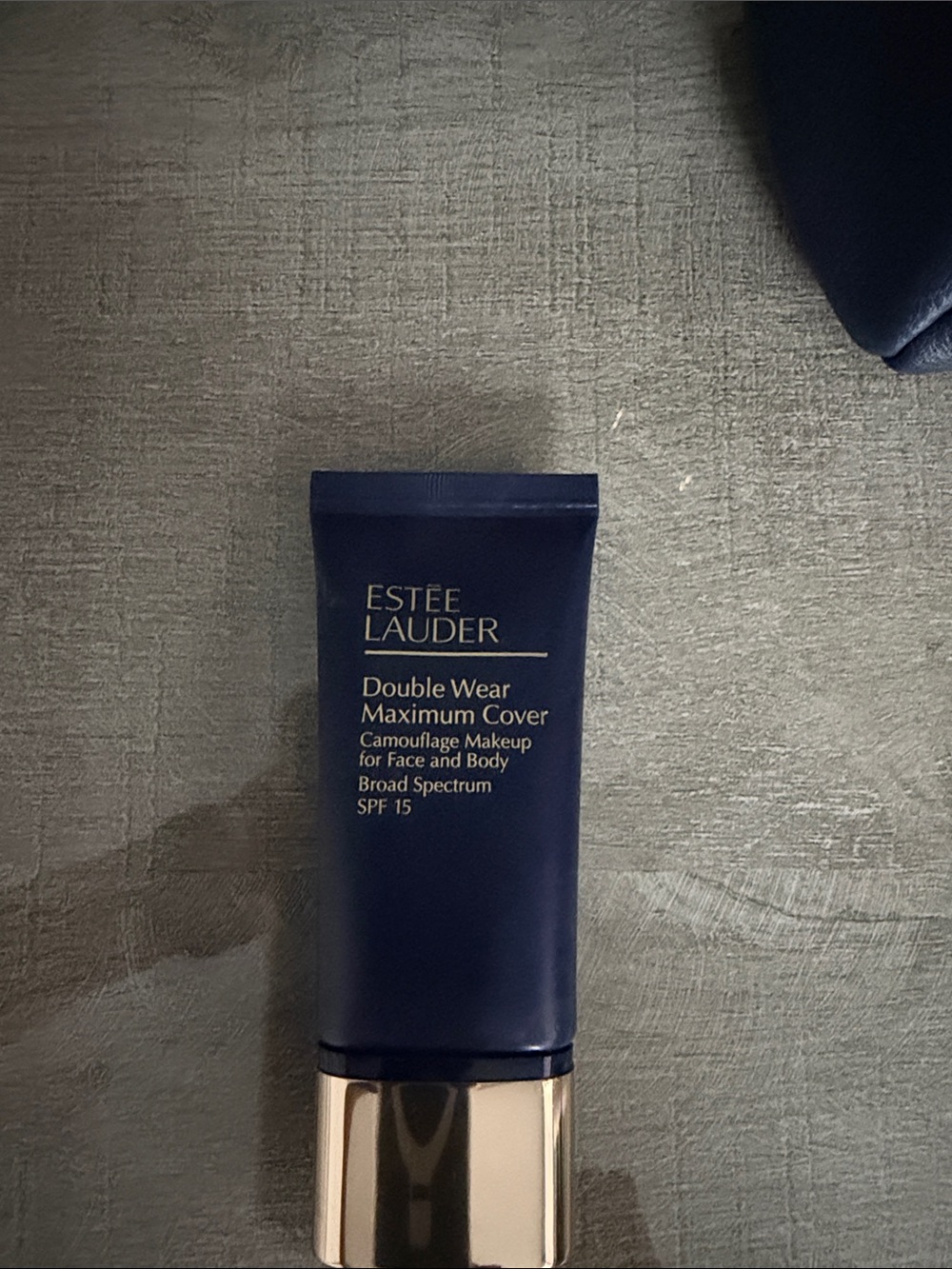 Estée Lauder Double Wear Maximum Cover Foundation - 3W1